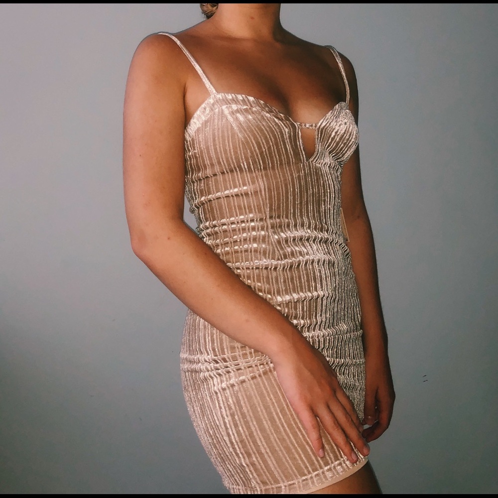 Forever21 Creme Velvet Bodycon Dress